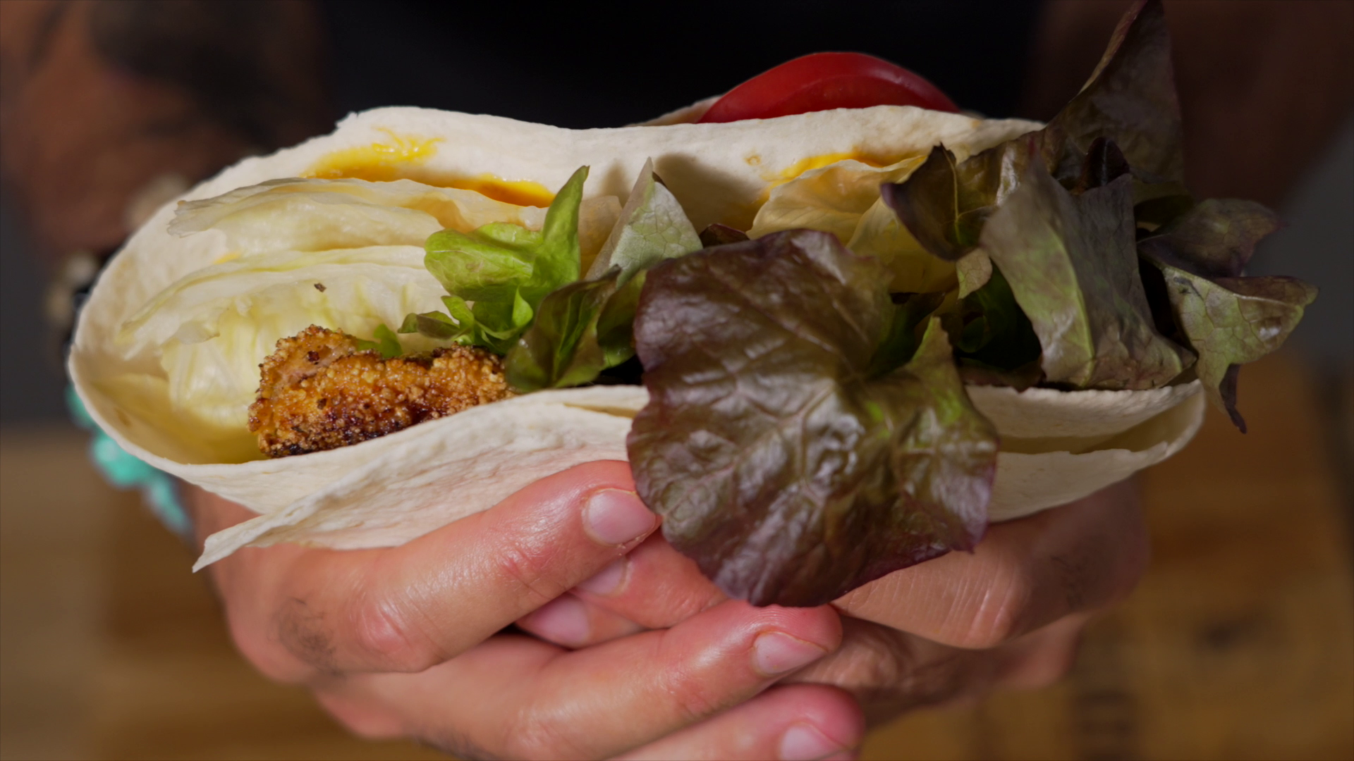 СЕНДВИЧ С ХРУСТЯЩИМ ЦЫПЛЕНКОМ